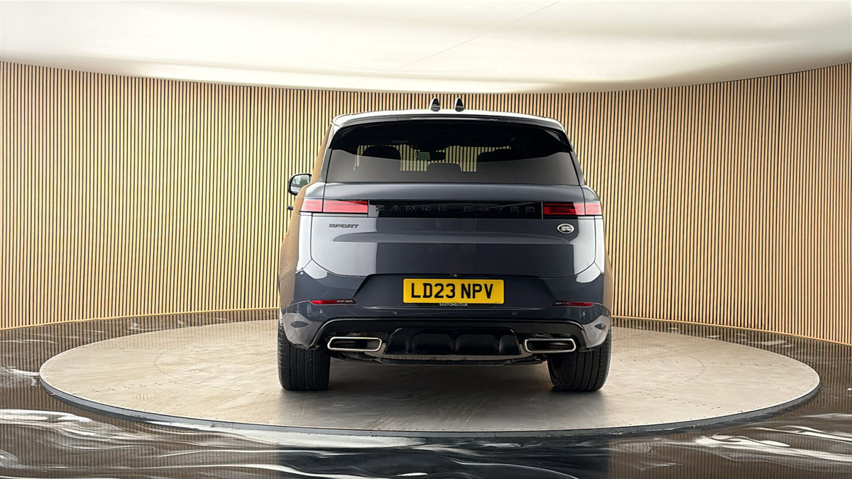 More views of Land Rover Range Rover Sport