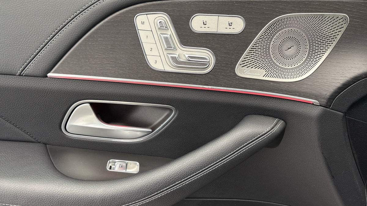 Mercedes-Benz GLE Image 19