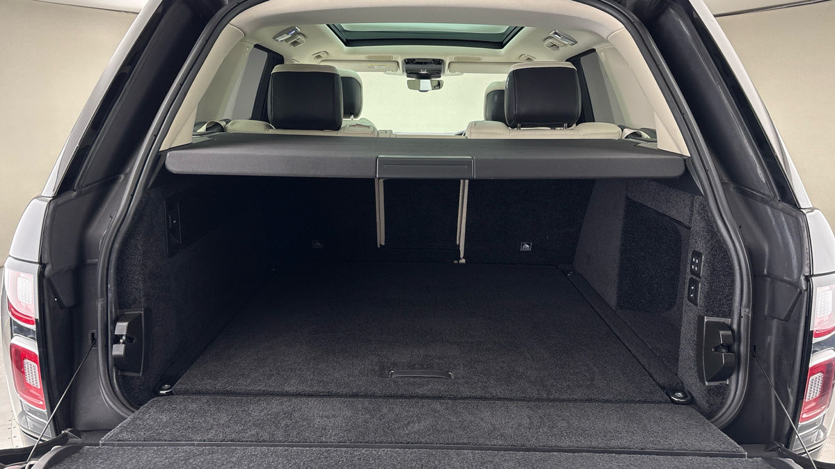 Land Rover Range Rover Image 11