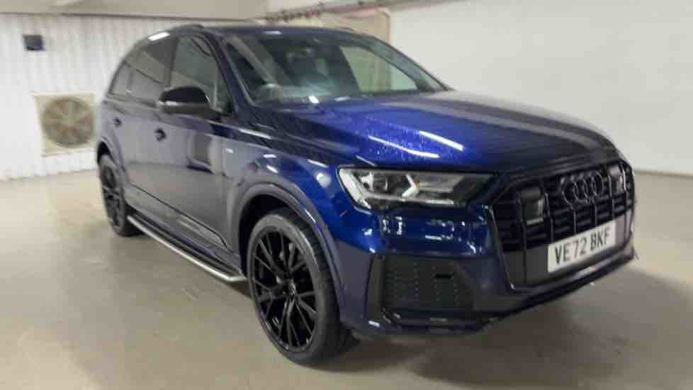 More views of Audi Q7