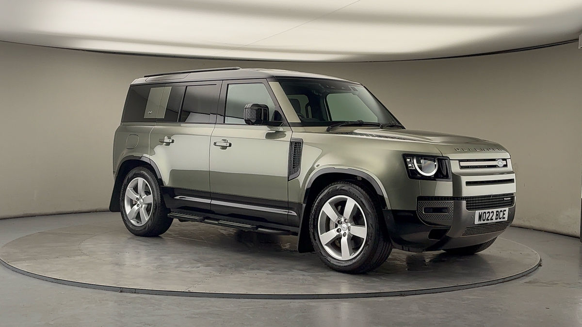 More views of Land Rover Defender 110