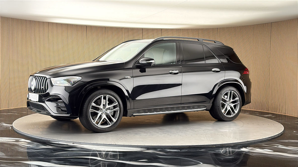 More views of Mercedes-Benz GLE