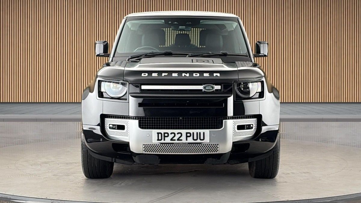 Land Rover Defender 90 Image 3