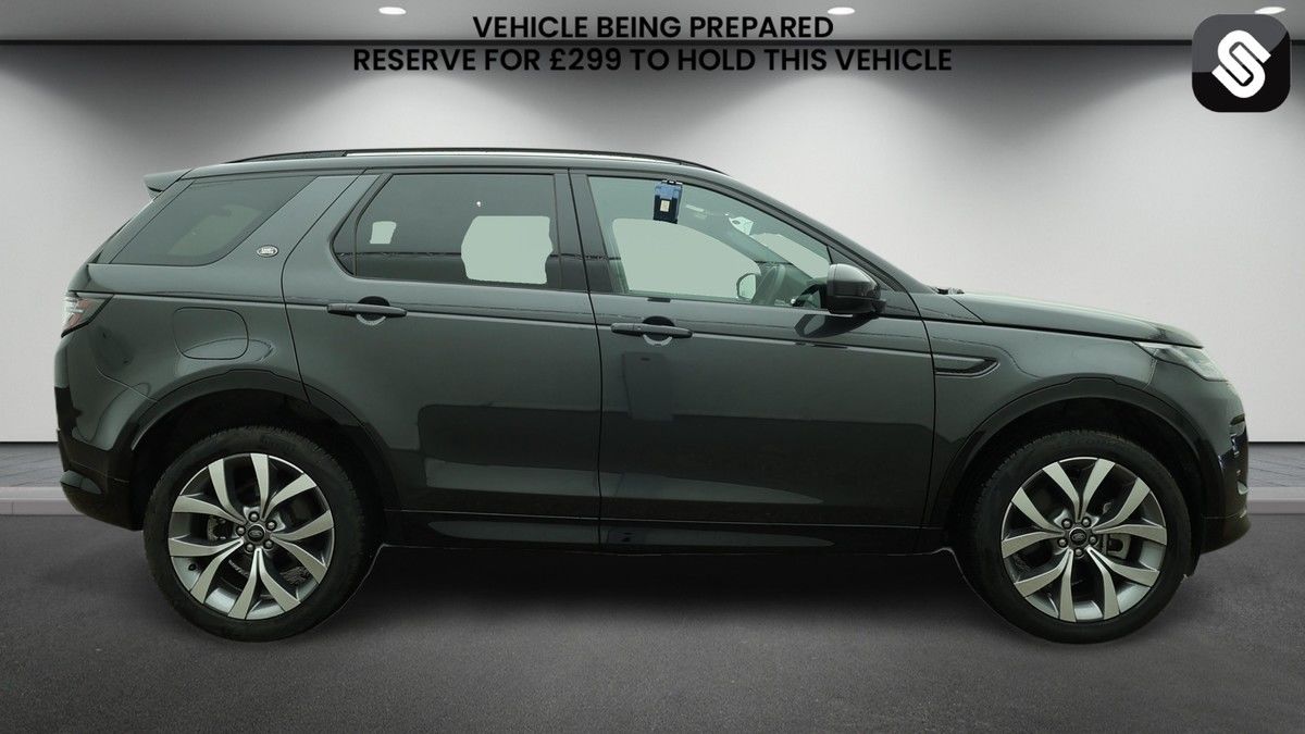 Land Rover Discovery Sport Image 5