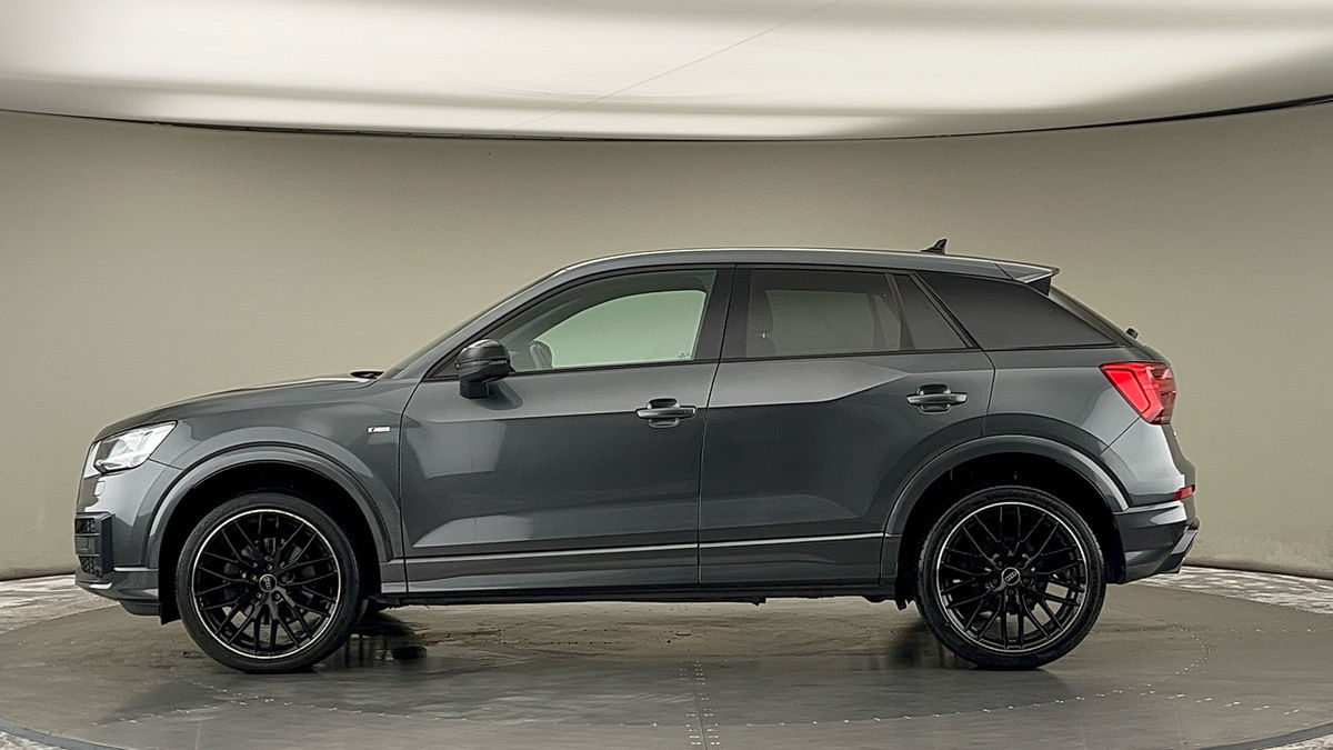 Audi Q2 Image 15