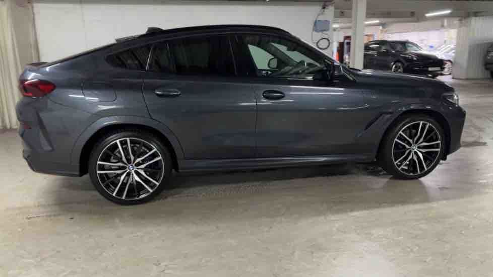 More views of BMW X6
