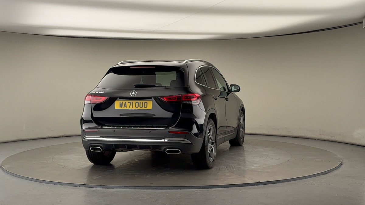 More views of Mercedes-Benz GLA