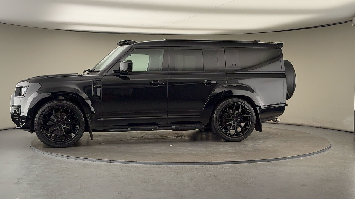 More views of Land Rover Defender 130
