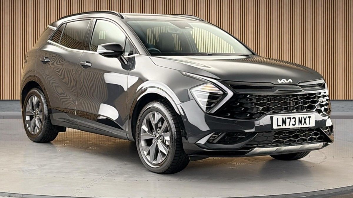 Kia Sportage Sticky Header Image
