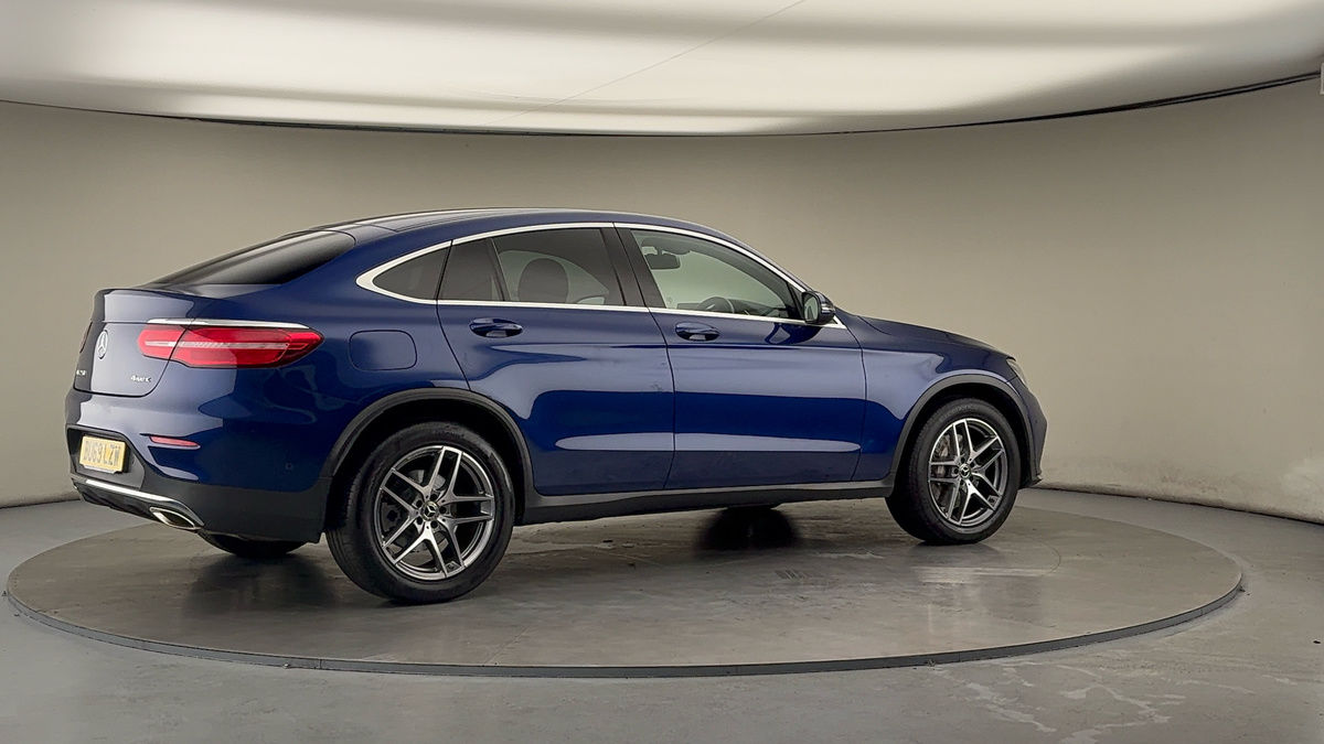 More views of Mercedes-Benz GLC