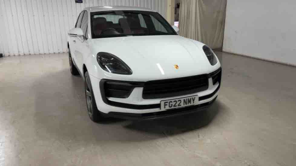 More views of Porsche Macan