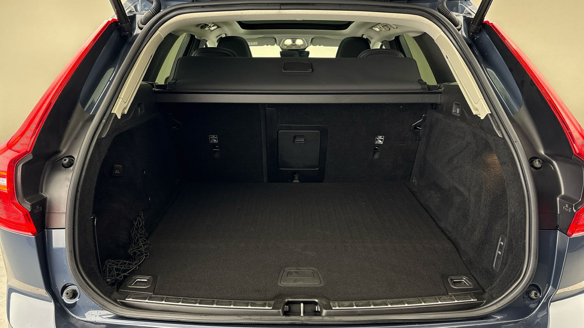 Volvo XC60 Image 11