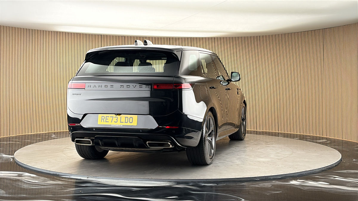 More views of Land Rover Range Rover Sport