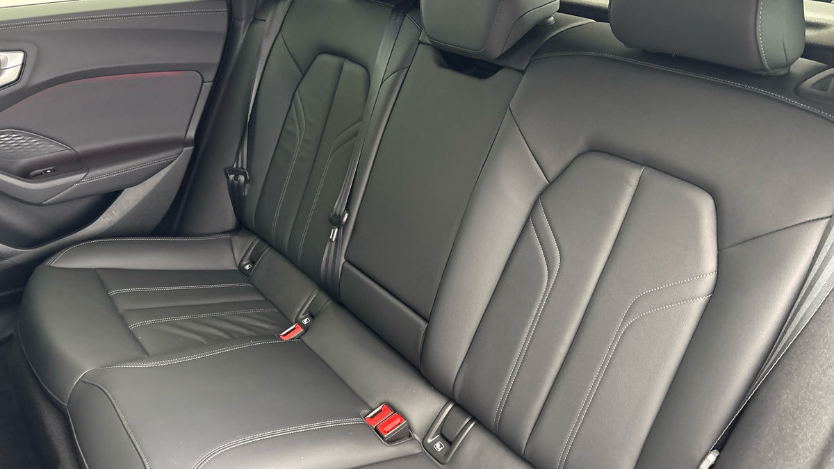Audi A5 Image 8