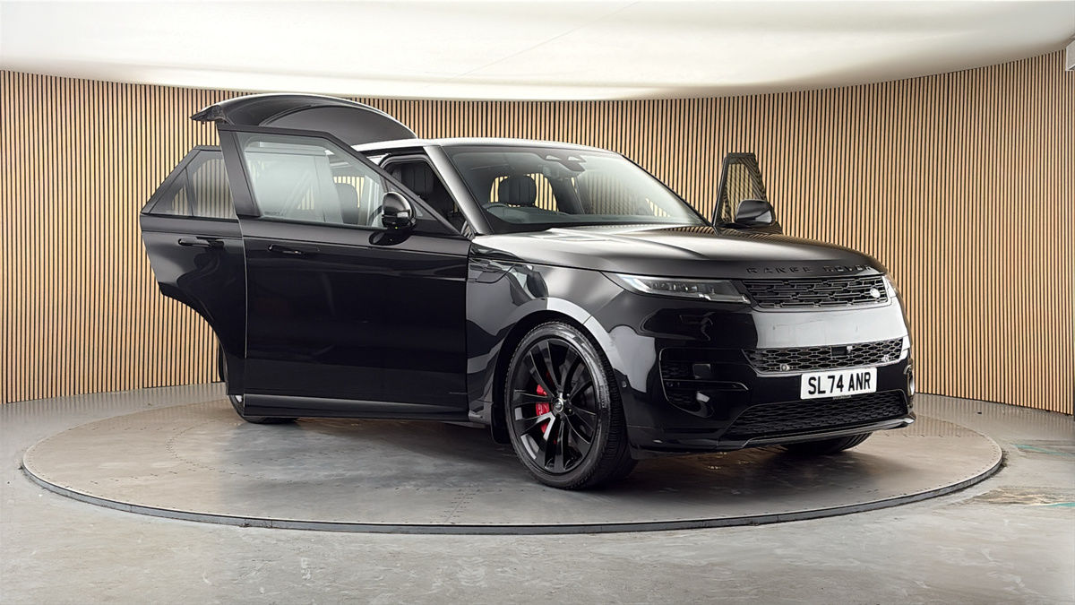 More views of Land Rover Range Rover Sport