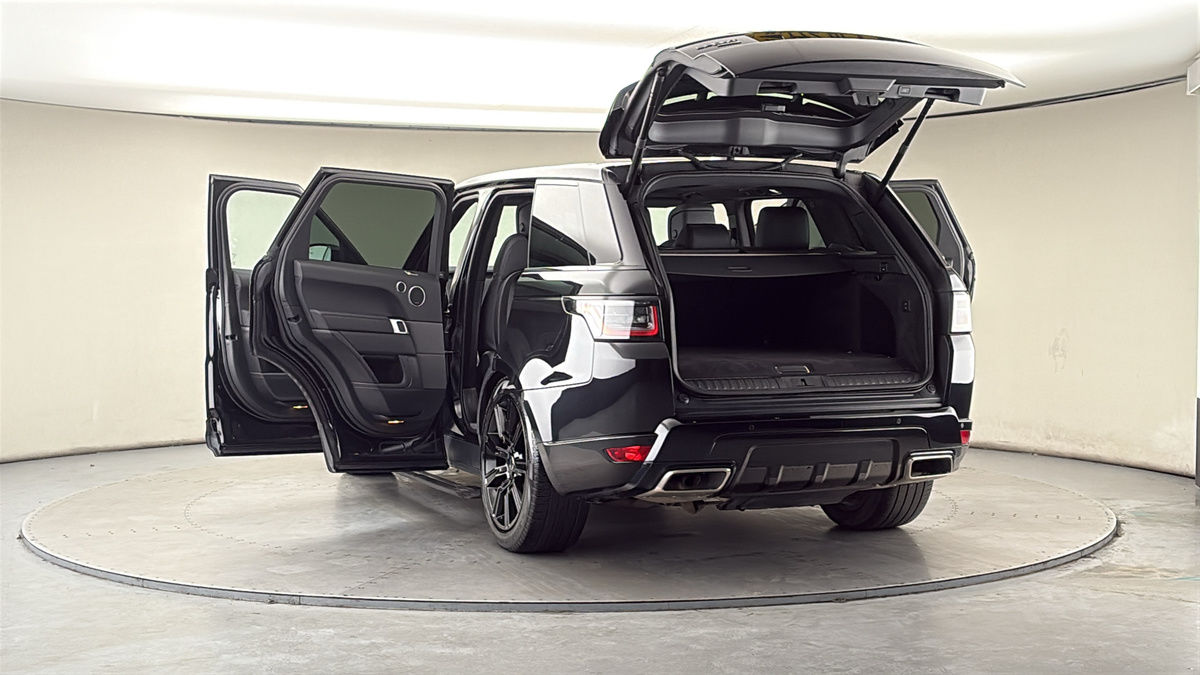 More views of Land Rover Range Rover Sport