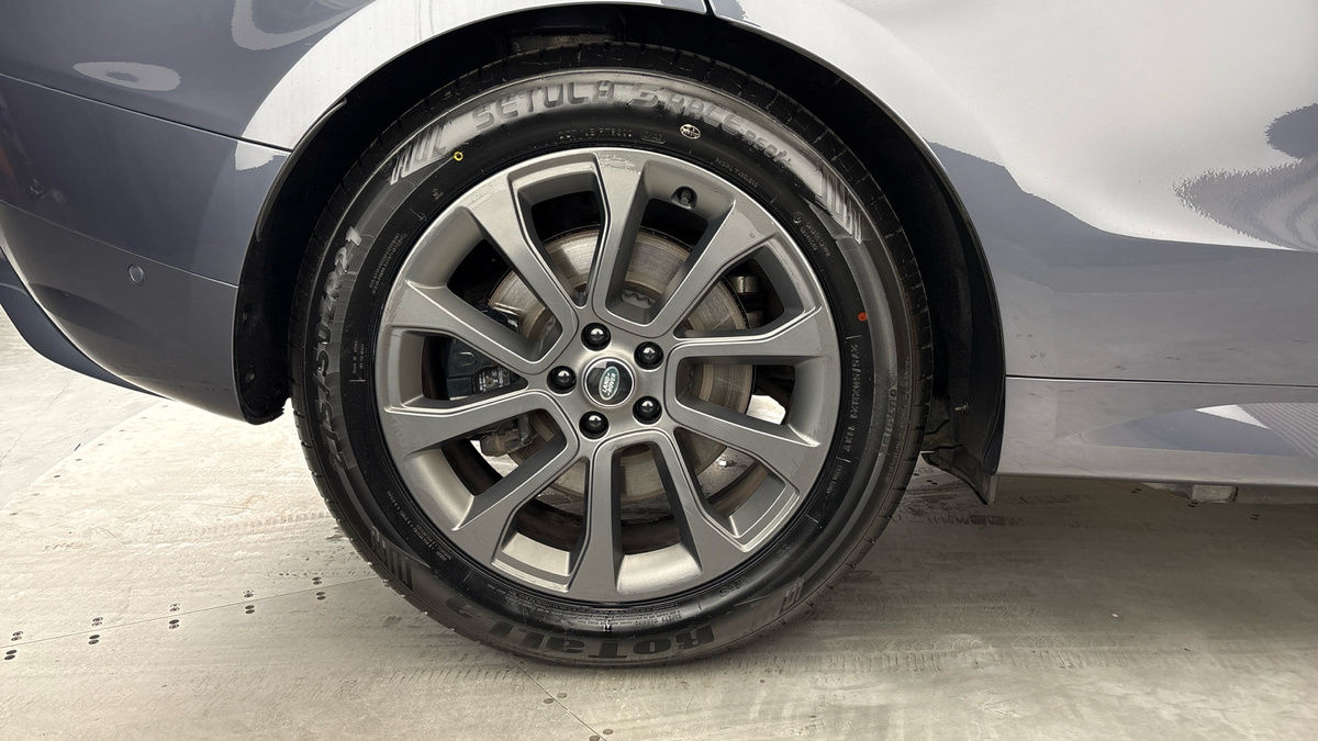 Land Rover Range Rover Sport Image 10