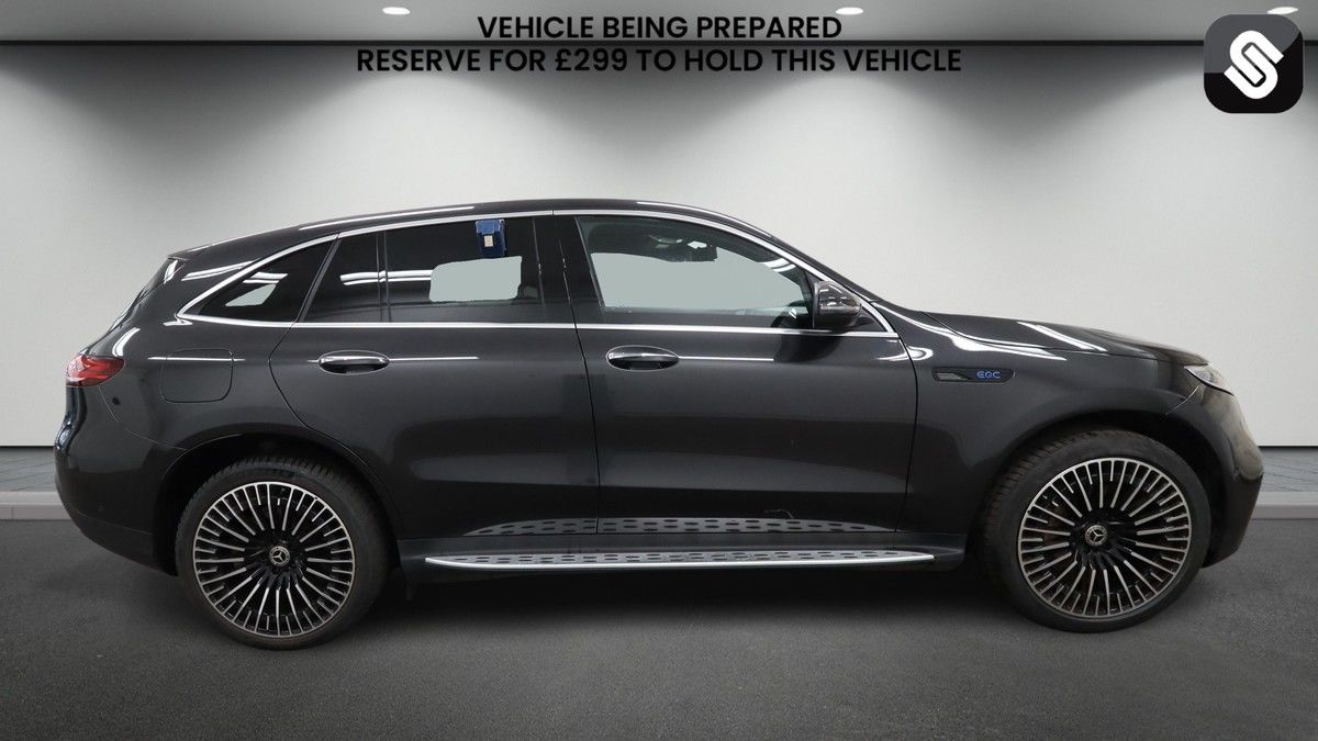 Mercedes-Benz EQC Image 5
