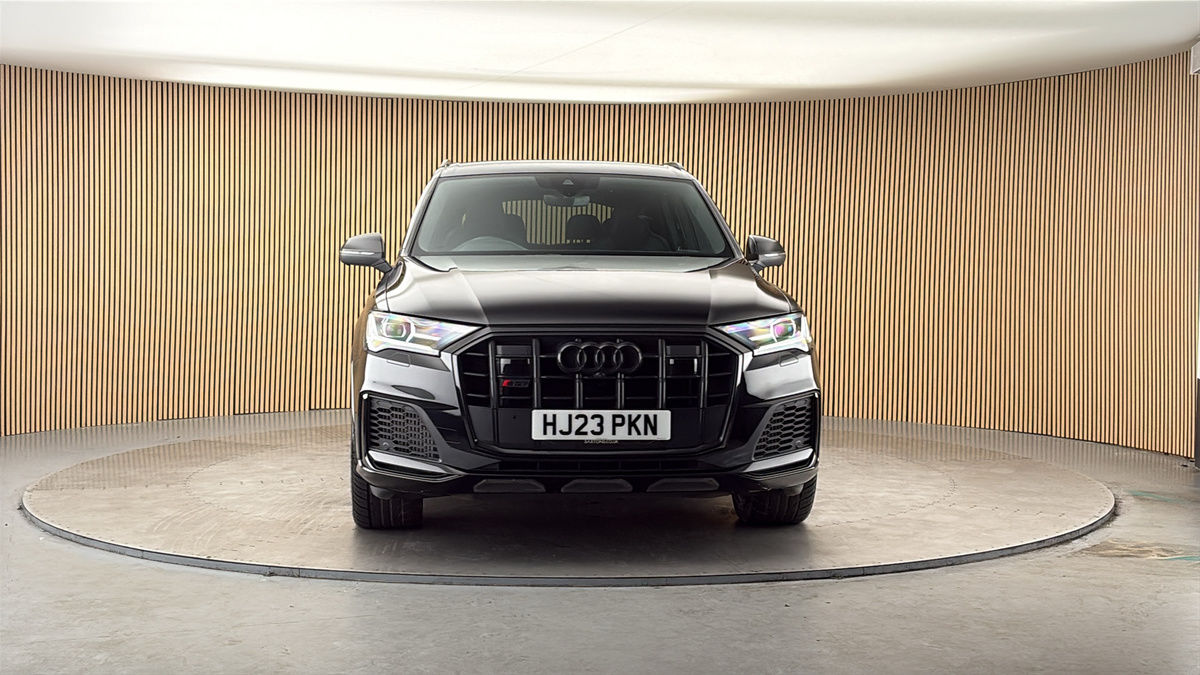More views of Audi SQ7