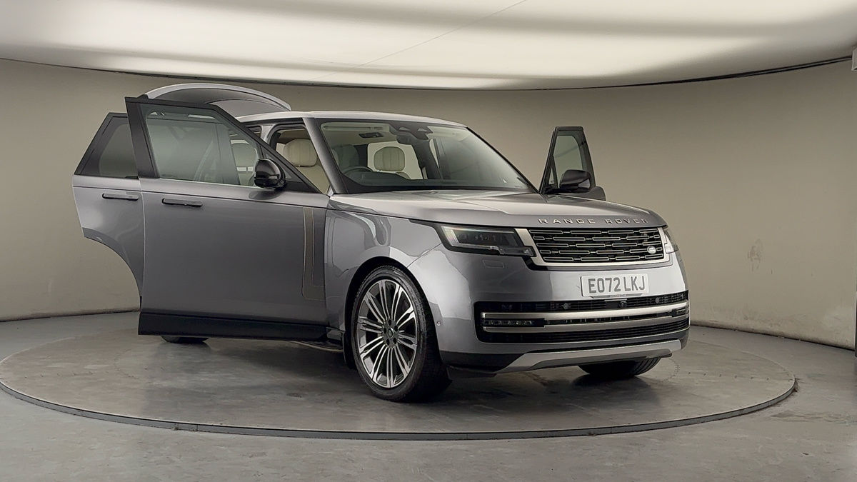 More views of Land Rover Range Rover