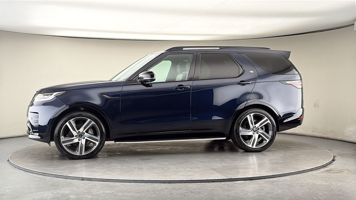 More views of Land Rover Discovery