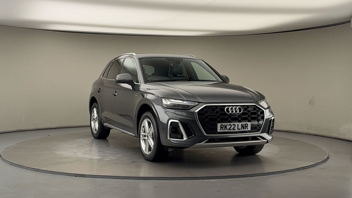 More views of Audi Q5