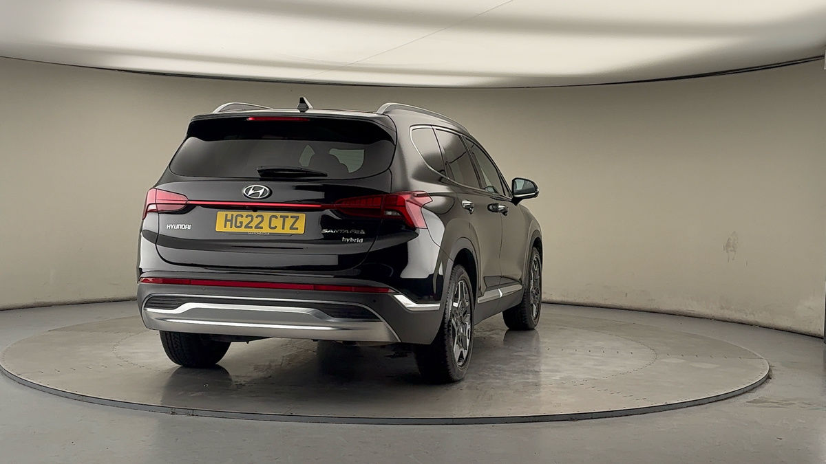 More views of Hyundai Santa Fe