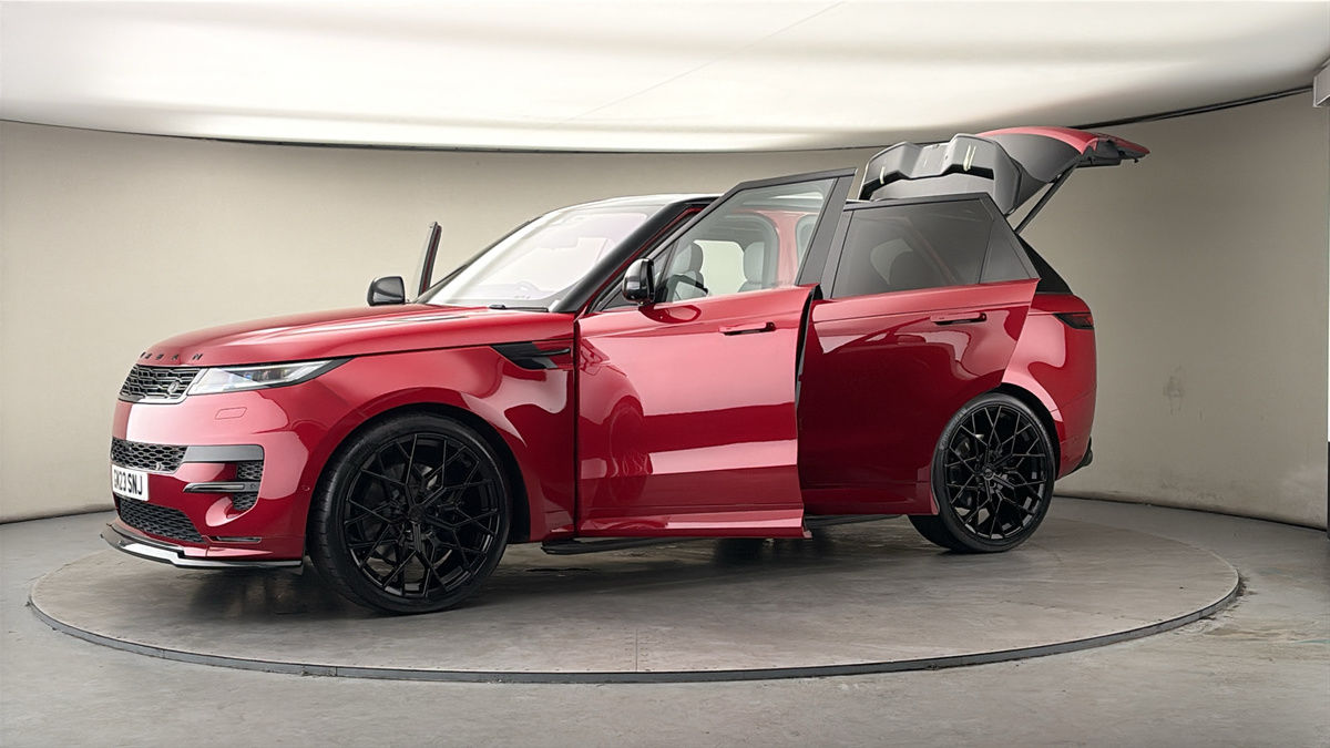 More views of Land Rover Range Rover Sport