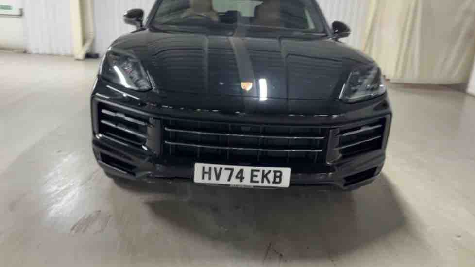 More views of Porsche Cayenne