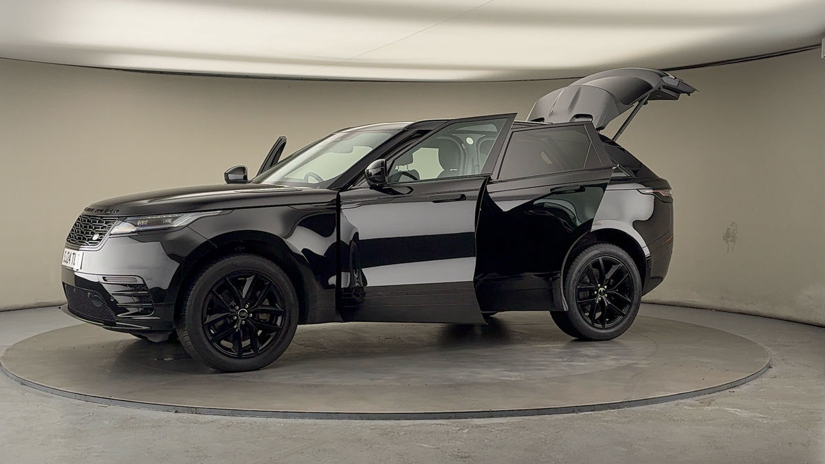 More views of Land Rover Range Rover Velar