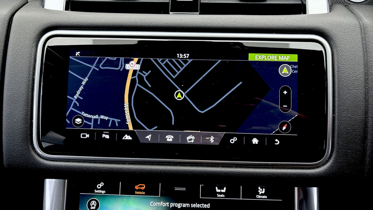 Land Rover Range Rover Sport Image 17