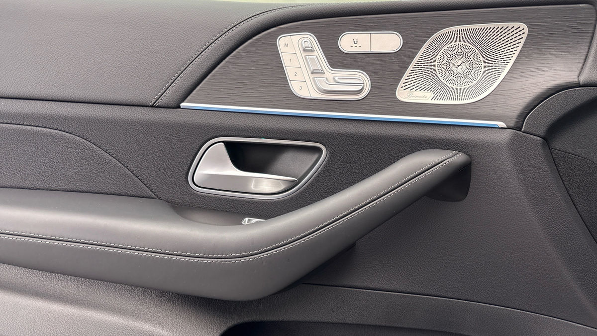 Mercedes-Benz GLE Image 19