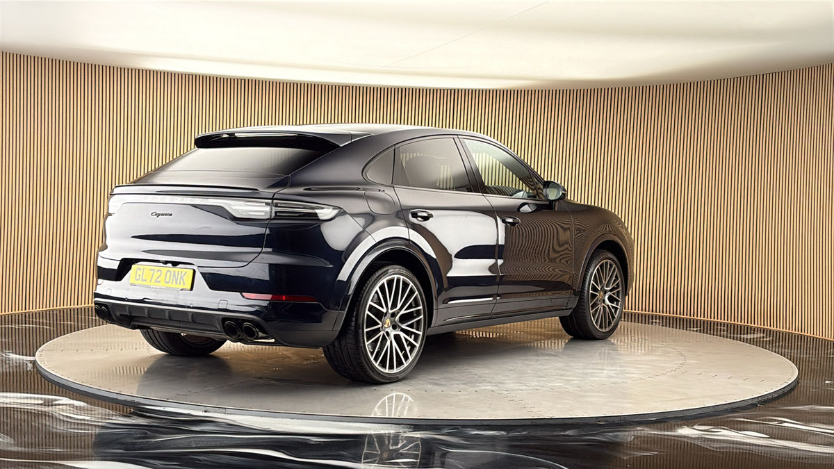 More views of Porsche Cayenne
