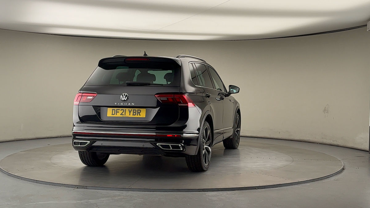 More views of Volkswagen Tiguan