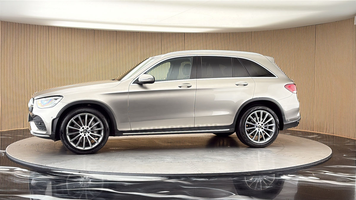 More views of Mercedes-Benz GLC