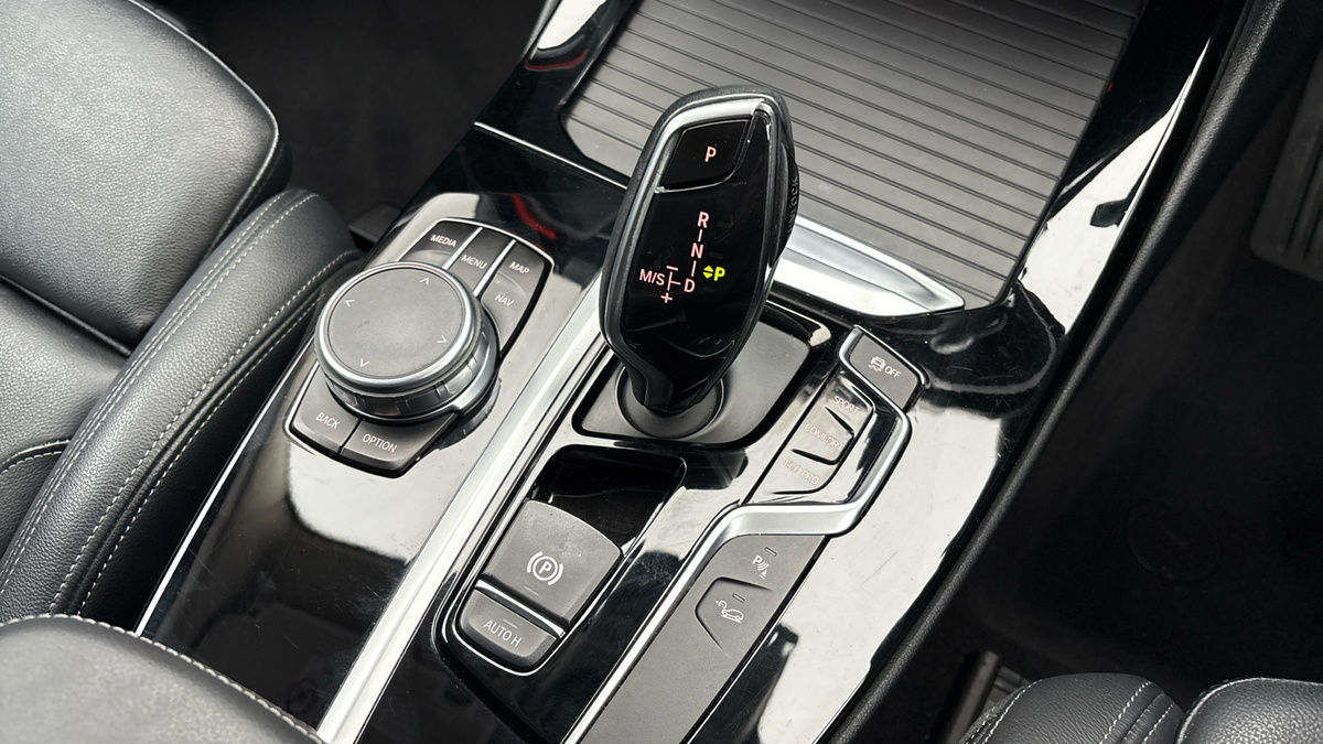 BMW X3 Image 6