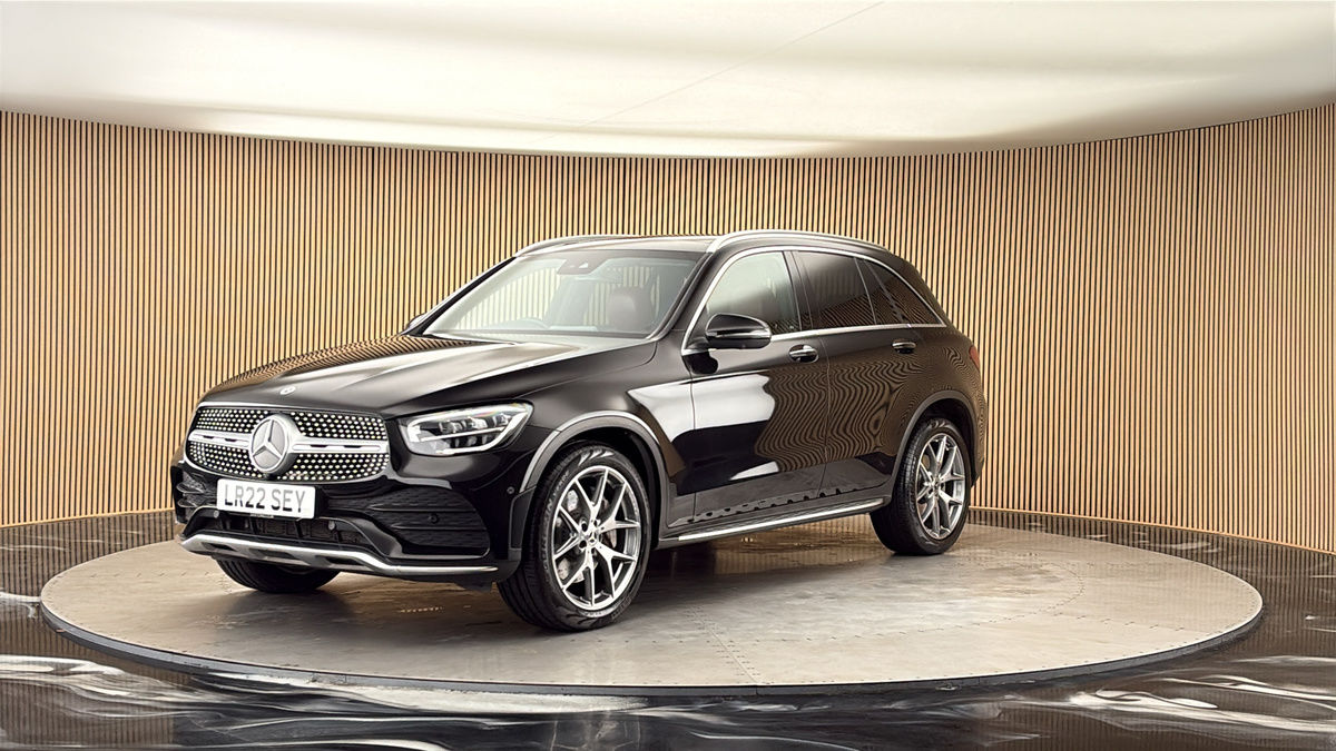 More views of Mercedes-Benz GLC