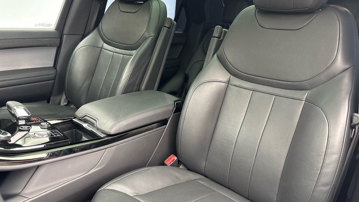 Land Rover Range Rover Sport Image 7
