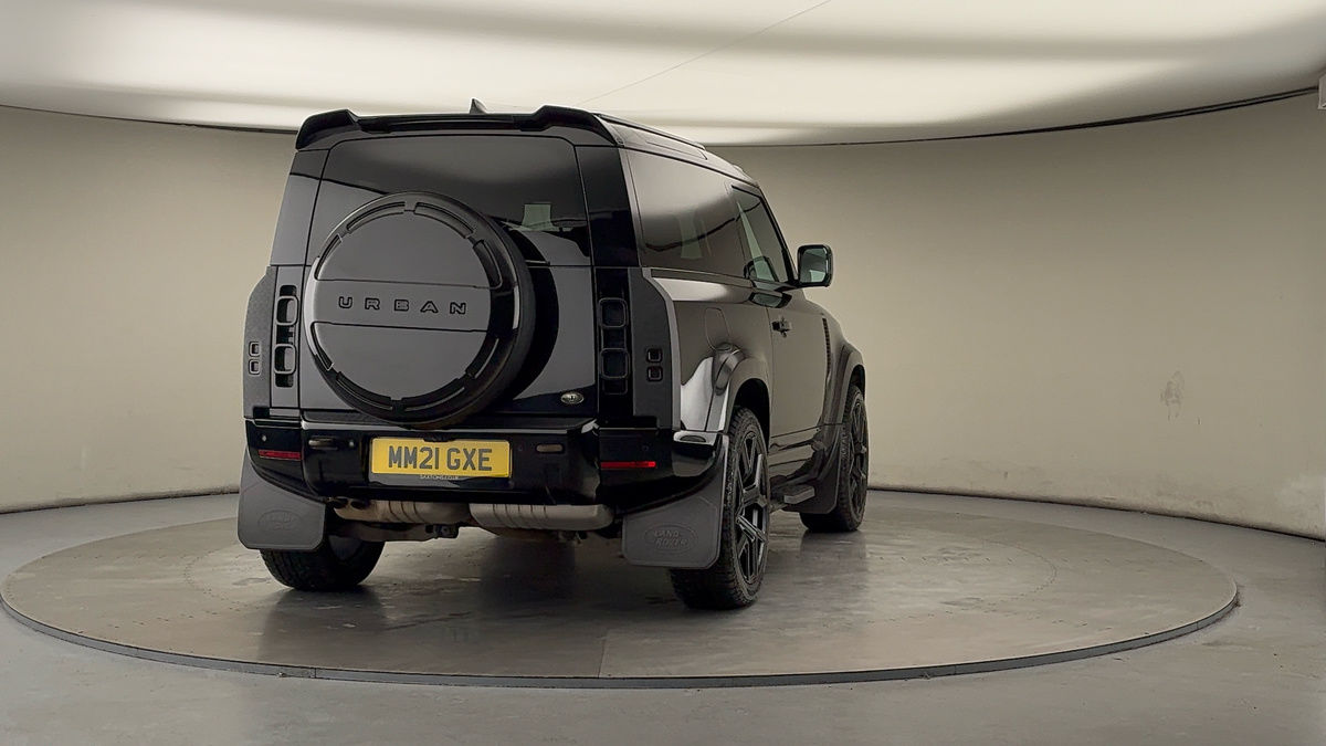 More views of Land Rover Defender 90