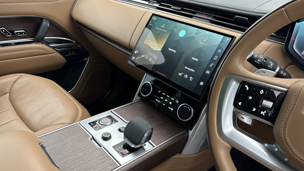 Land Rover Range Rover Image 18