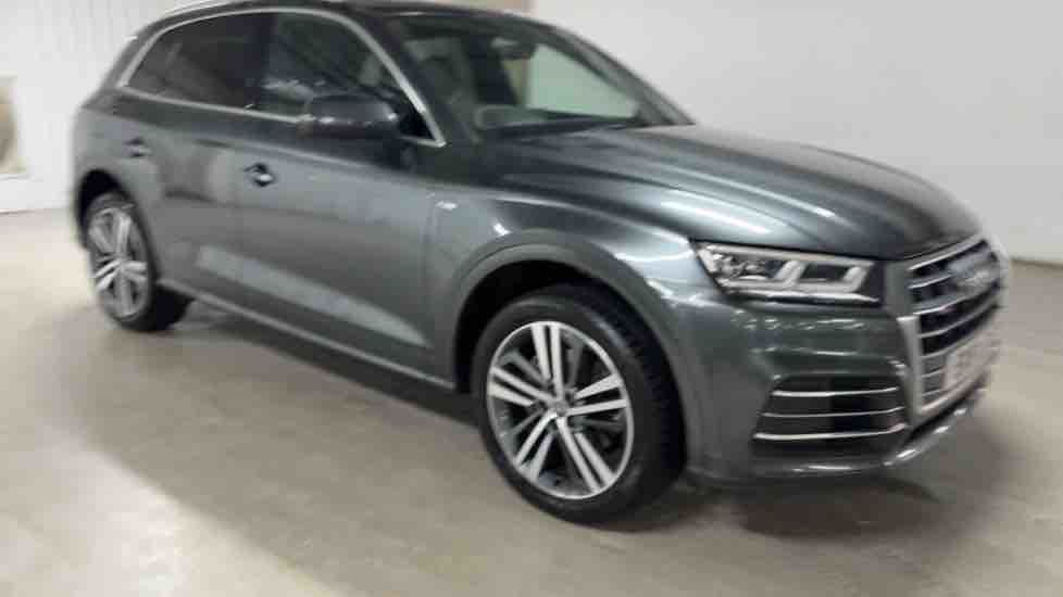 More views of Audi Q5