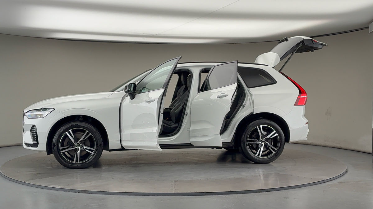 More views of Volvo XC60