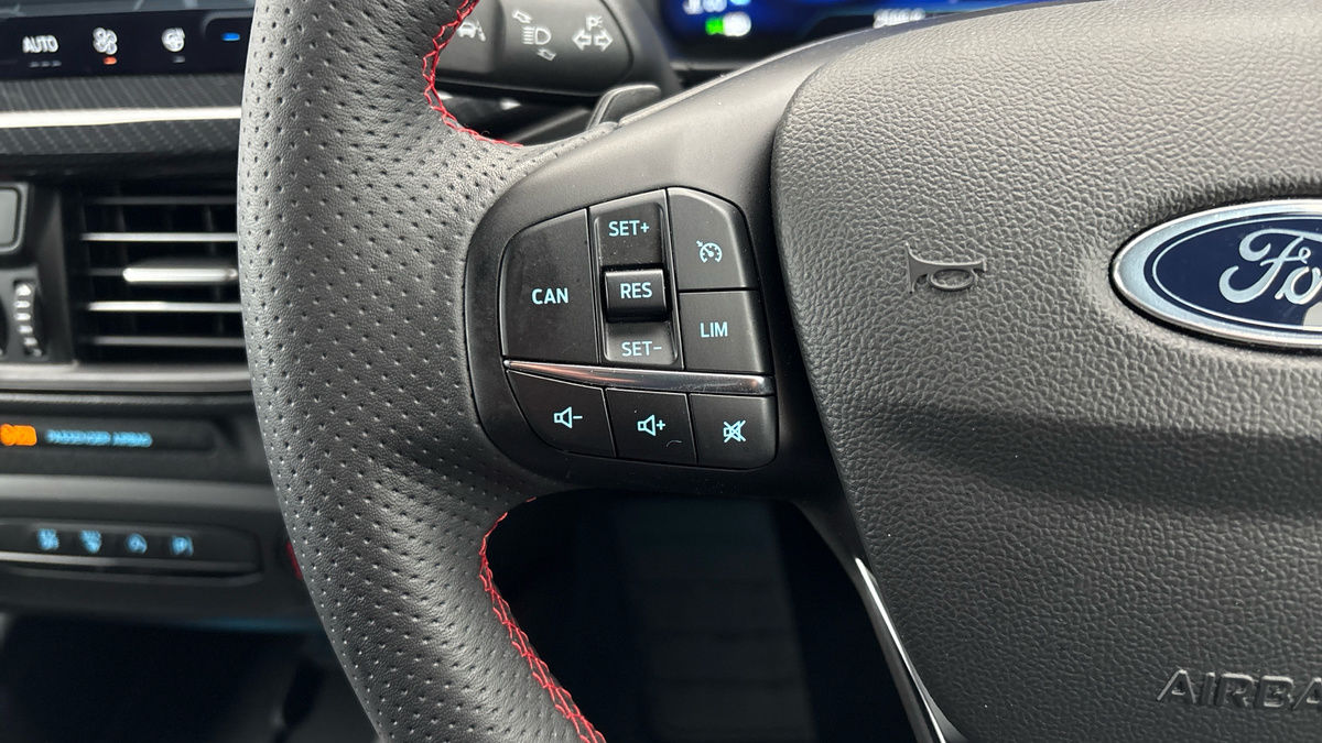 Ford Focus Image 13