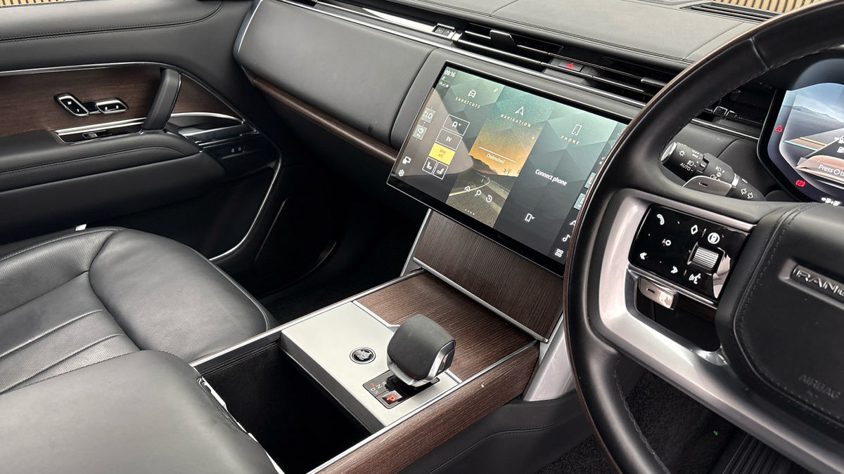 Land Rover Range Rover Image 18