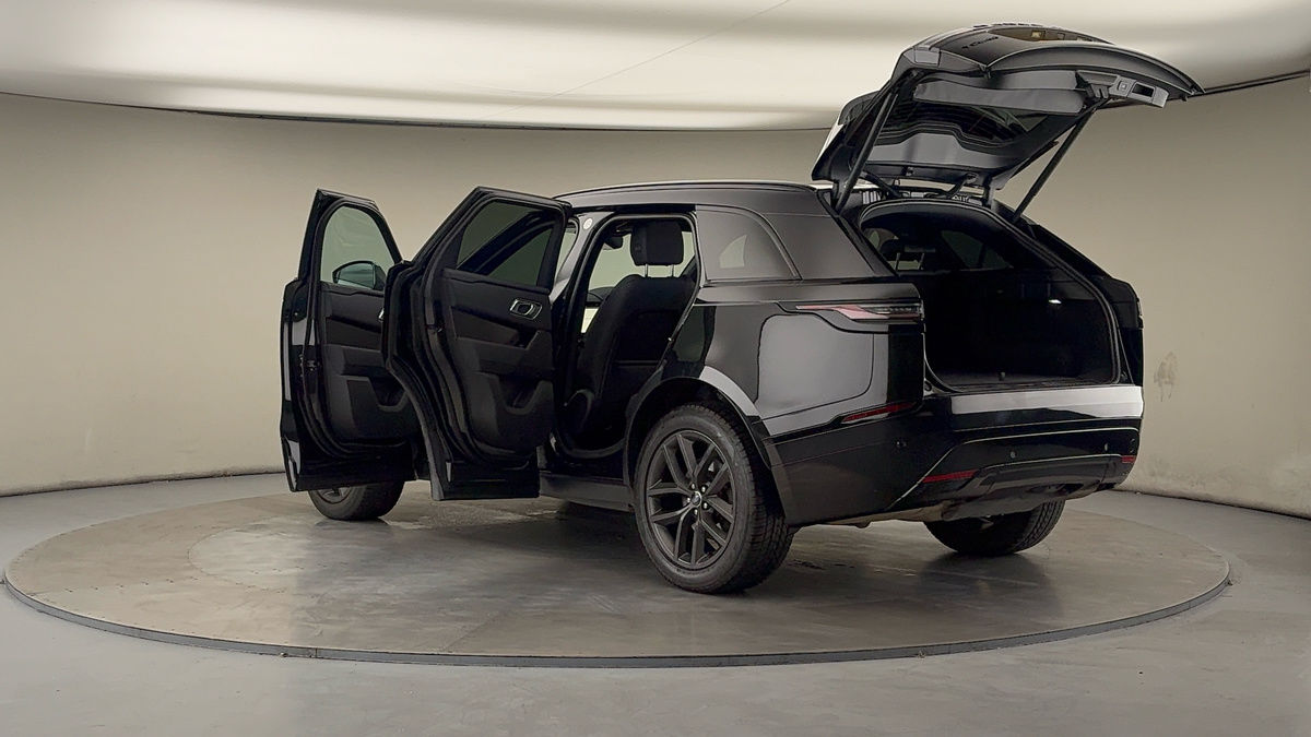 More views of Land Rover Range Rover Velar