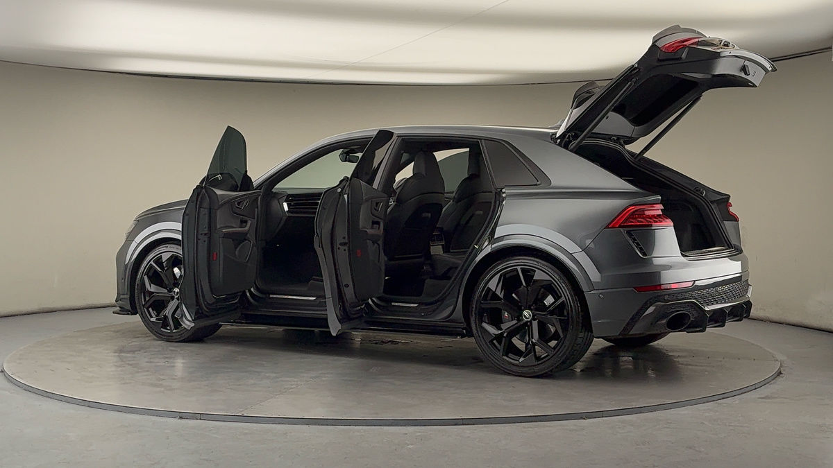 More views of Audi RSQ8