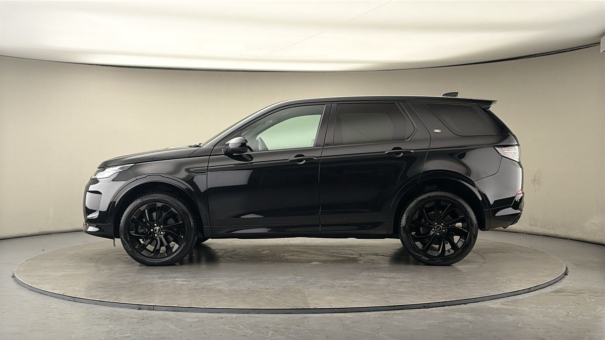 Land Rover Discovery Sport Image 15