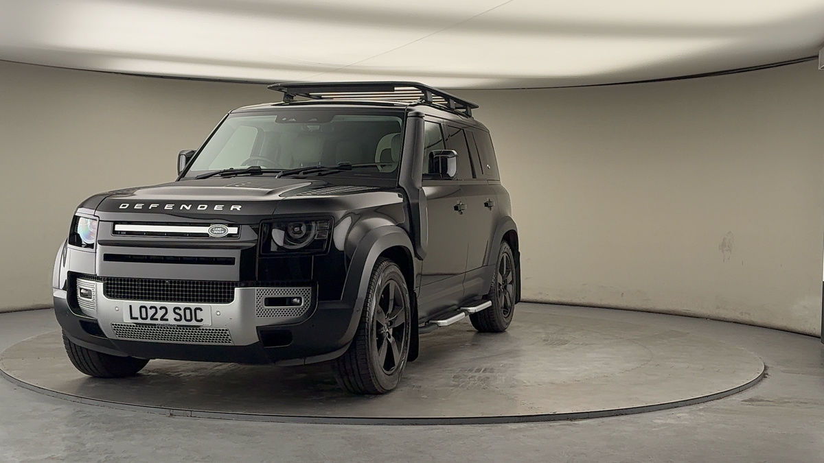 More views of Land Rover Defender 110