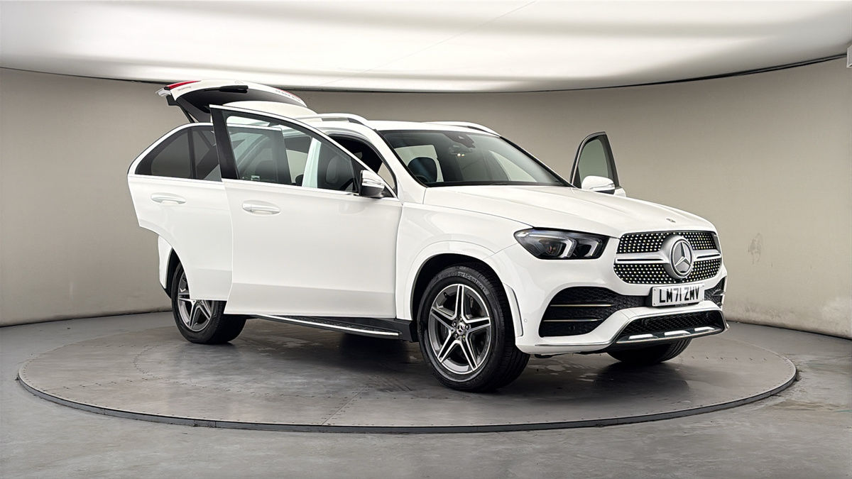 More views of Mercedes-Benz GLE