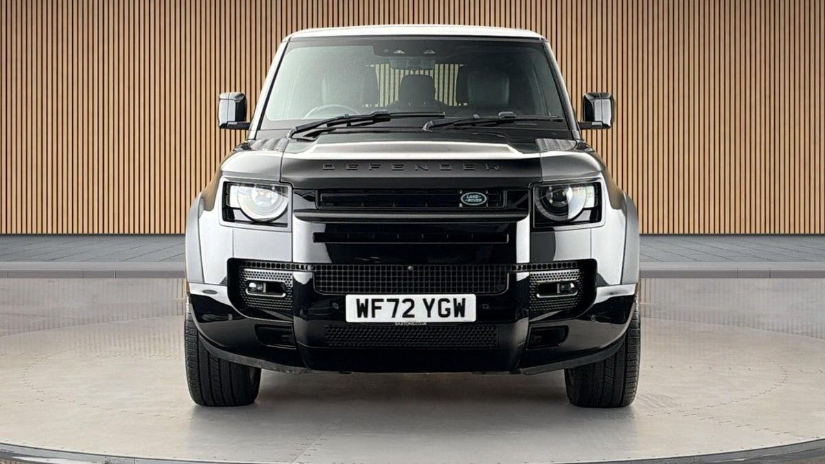 Land Rover Defender 90 Image 3